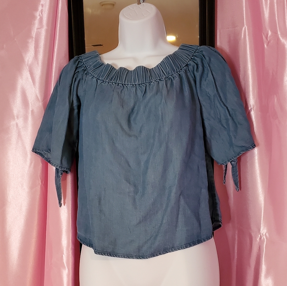 Francesca's off the shoulder top